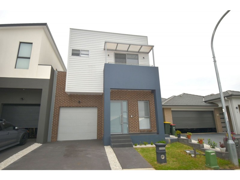 5B Farm Cove Street, Gregory Hills NSW 2557