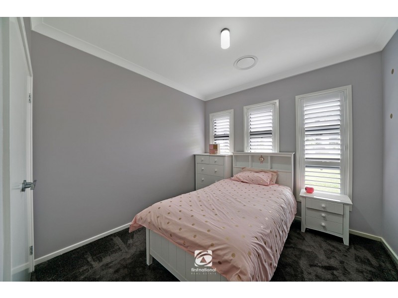 5 Chamberlain Way, Harrington Park NSW 2567