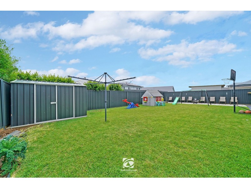 5 Chamberlain Way, Harrington Park NSW 2567