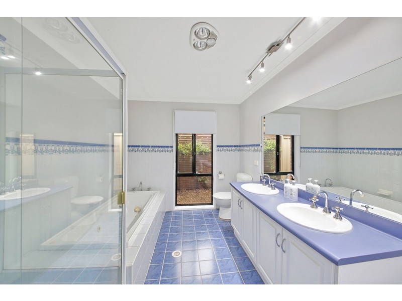 42 Royal George Drive, Harrington Park NSW 2567