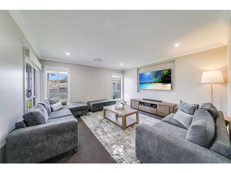 19 Chamberlain Way (Harrington Grove Estate), Harrington Park NSW 2567