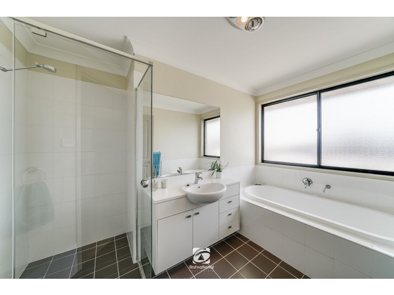 16 Clontarf ave, Harrington Park NSW 2567