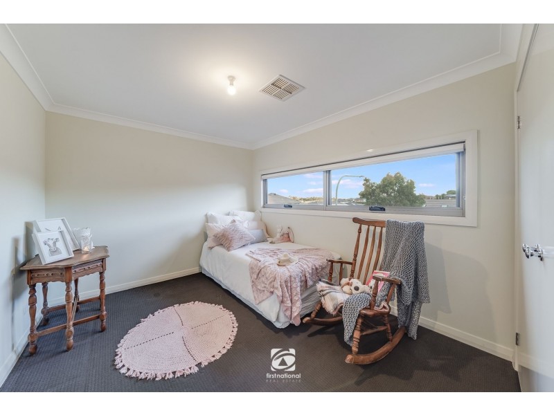 1 Logonia Crescent, Mount Annan NSW 2567