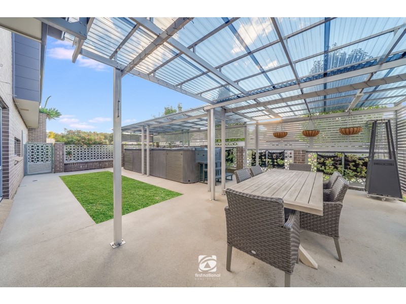 1 Logonia Crescent, Mount Annan NSW 2567