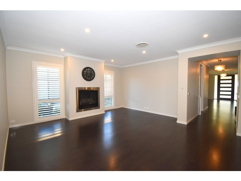 30 Cameron Circuit, Harrington Park NSW 2567