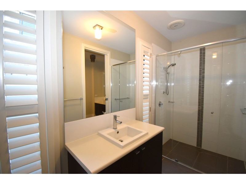 30 Cameron Circuit, Harrington Park NSW 2567