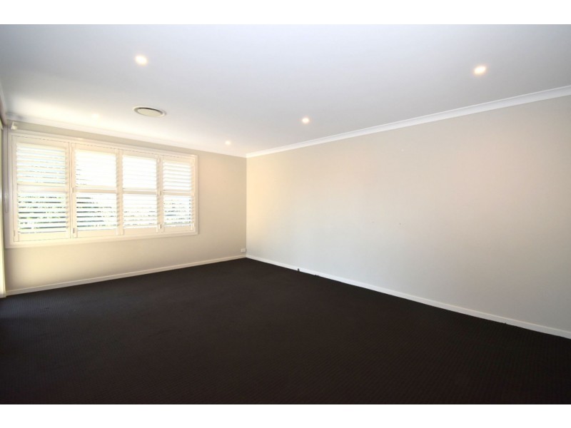 30 Cameron Circuit, Harrington Park NSW 2567