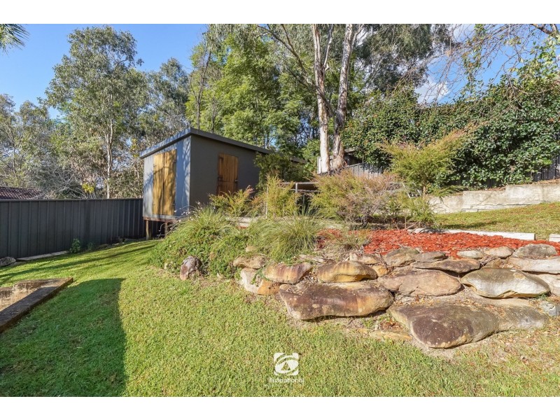 6 Stonequarry Place, Picton NSW 2571