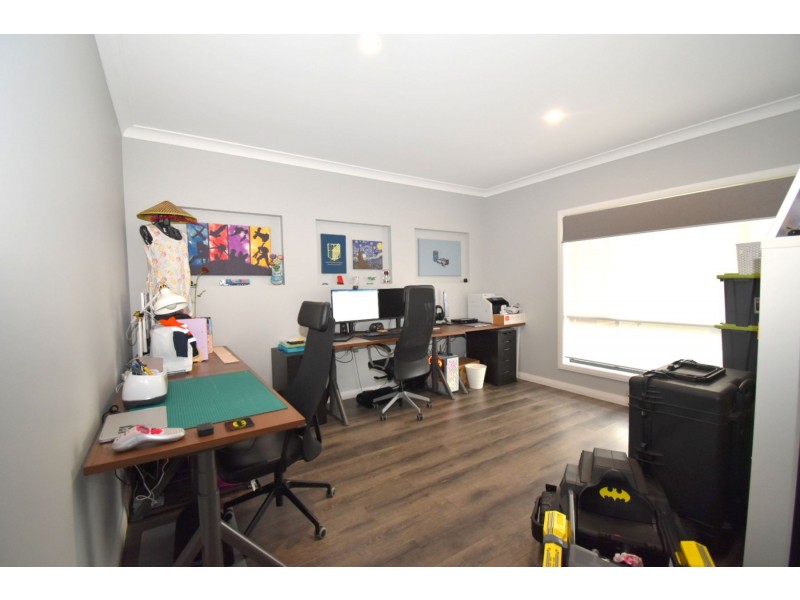 11 Maize Avenue, Spring Farm NSW 2570