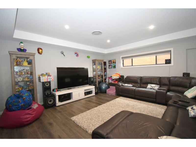 11 Maize Avenue, Spring Farm NSW 2570