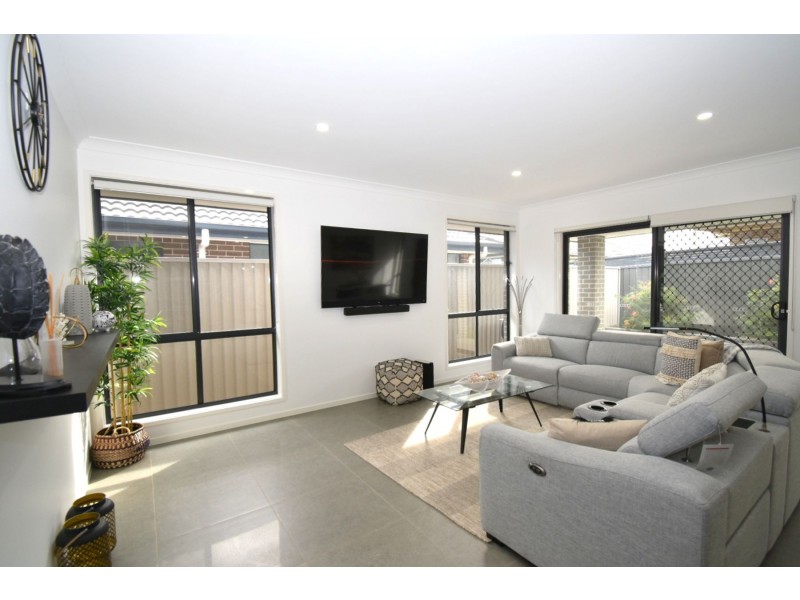 66 Battam Road, Gregory Hills NSW 2557