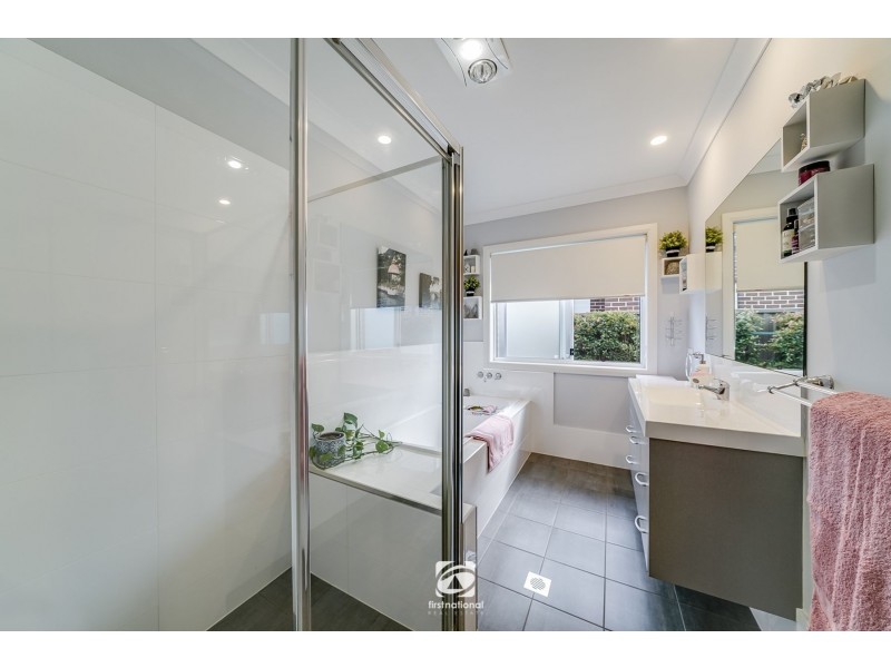 30 Garnsey Way (Catherine Park Estate), Oran Park NSW 2570