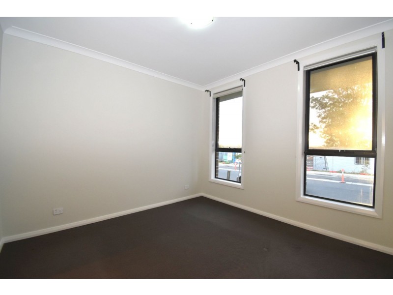 71B Jennings Crescent, Spring Farm NSW 2570