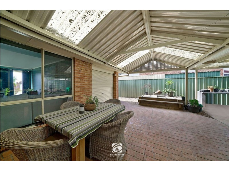 9 Outram Place, Currans Hill NSW 2567