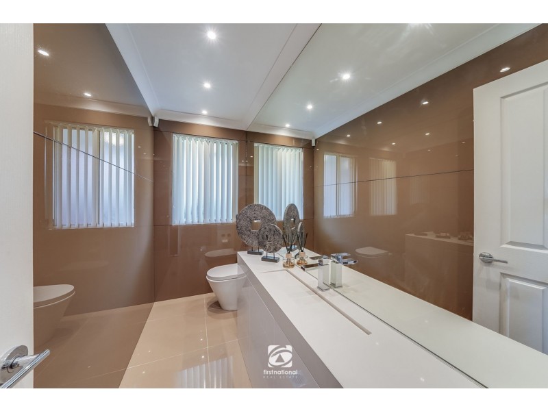 11 Mare Court, Harrington Park NSW 2567