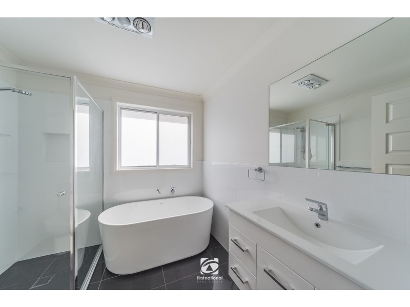 3B Coach Crescent, Currans Hill NSW 2567