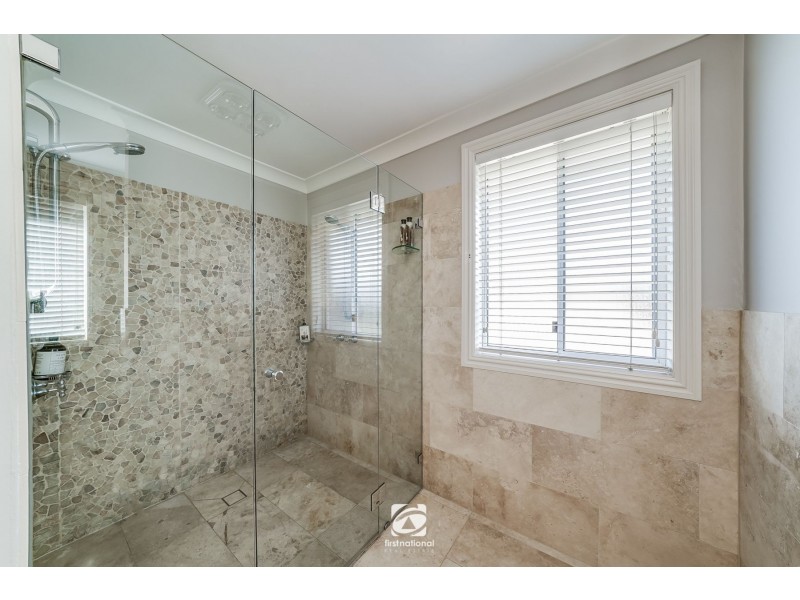 8a Crain Court, Harrington Park NSW 2567