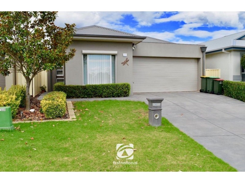 19 Budgen Circuit, Harrington Park NSW 2567
