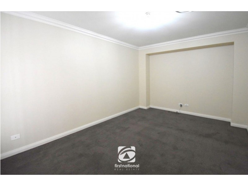 19 Budgen Circuit, Harrington Park NSW 2567