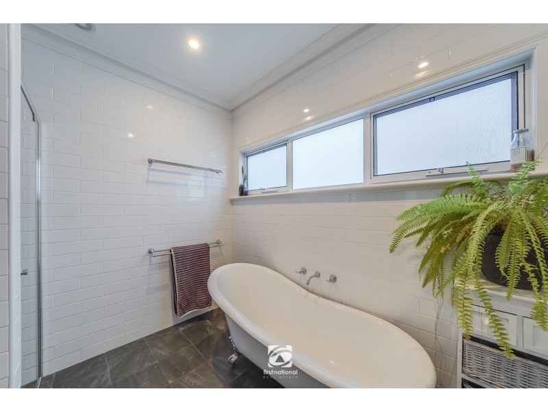 34 harrington street, Elderslie NSW 2570