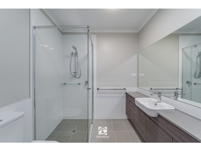 34 Waterglass Street, Spring Farm NSW 2570