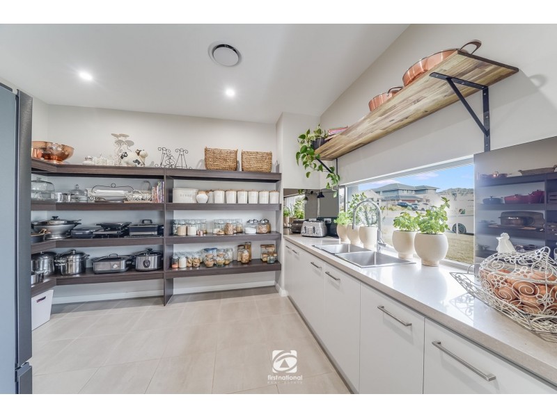 33  Chamberlain way, Harrington Park NSW 2567