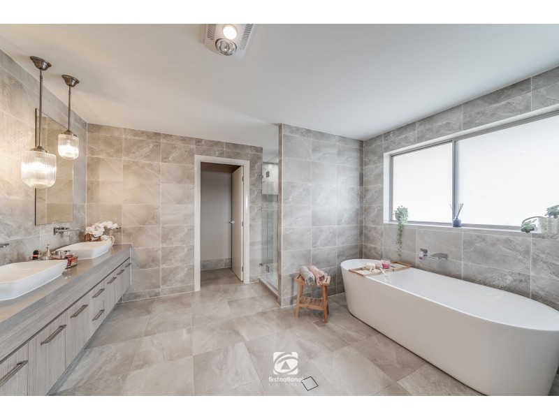 33  Chamberlain way, Harrington Park NSW 2567