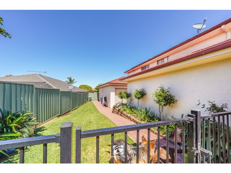 8 Crain Court, Harrington Park NSW 2567