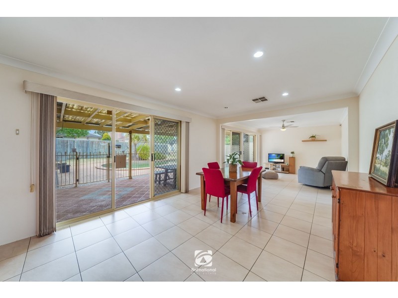1 Elm Place, Narellan Vale NSW 2567