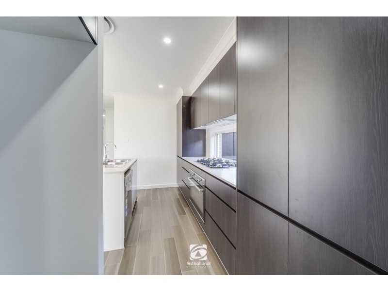 79 Springs Road, Spring Farm NSW 2570