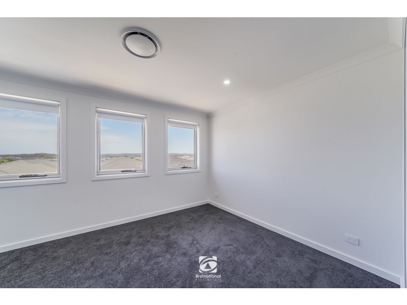 79 Springs Road, Spring Farm NSW 2570
