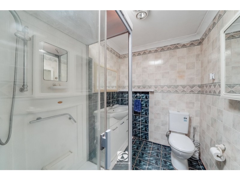 70 Chasselas Avenue, Eschol Park NSW 2558