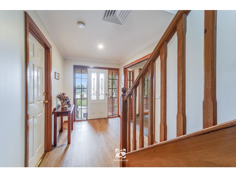 8  Coopworth road, Elderslie NSW 2570