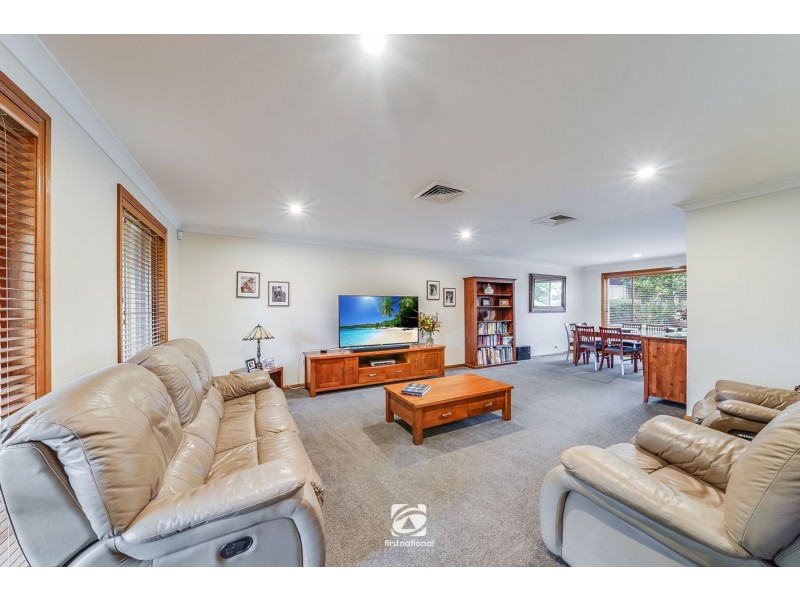 8  Coopworth road, Elderslie NSW 2570