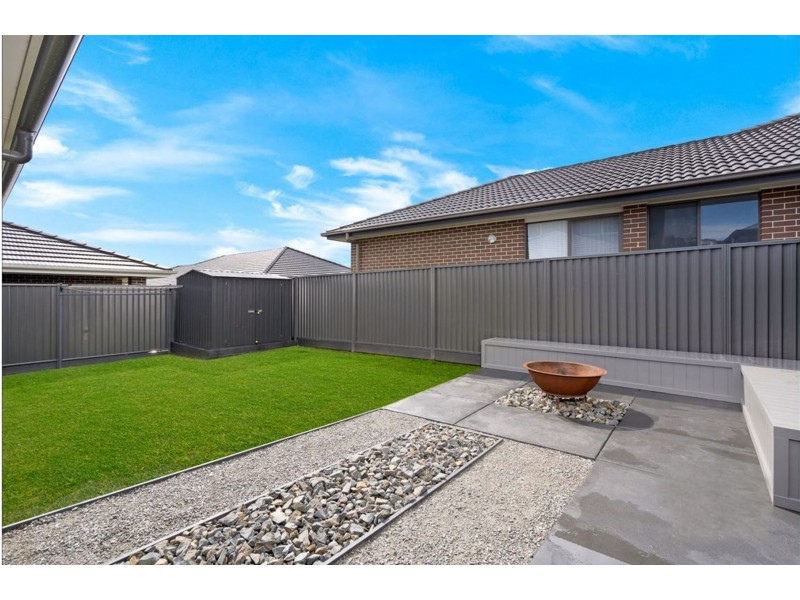 5 Moxon Street, Oran Park NSW 2570