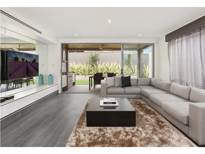 38 Village Circuit, Gregory Hills NSW 2557