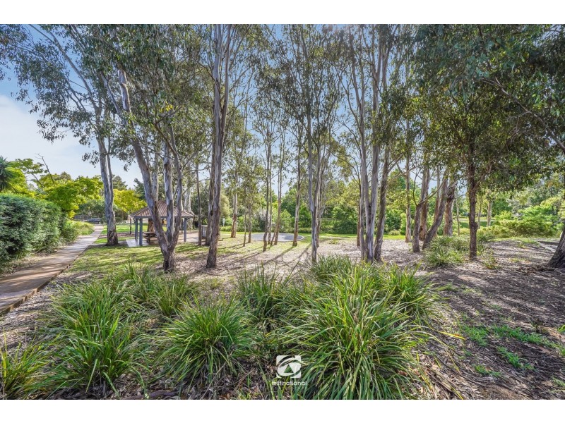 25  Hambledon cct, Harrington Park NSW 2567