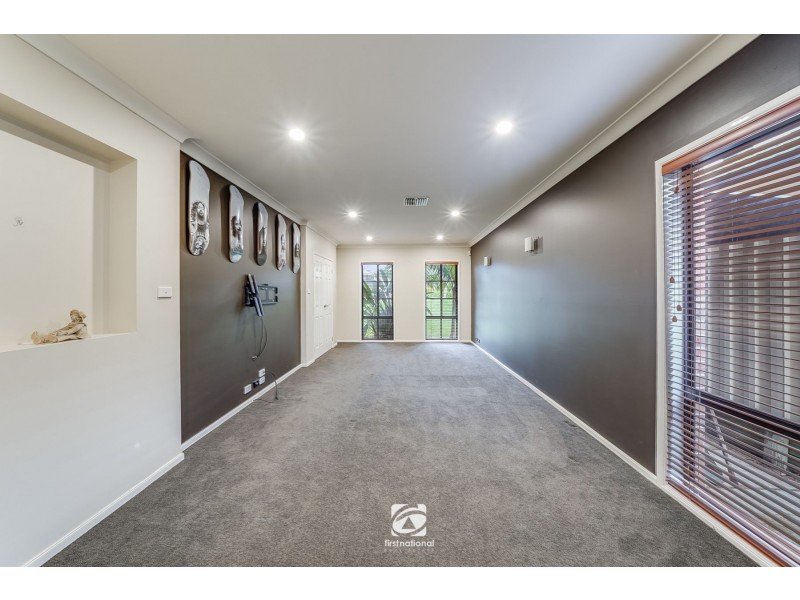 25  Hambledon cct, Harrington Park NSW 2567