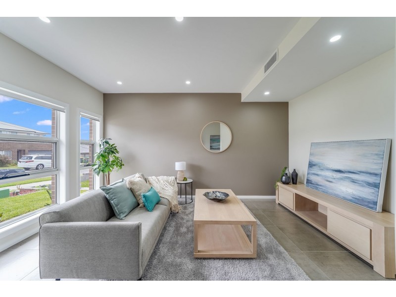 21A Loveday Street, Oran Park NSW 2570