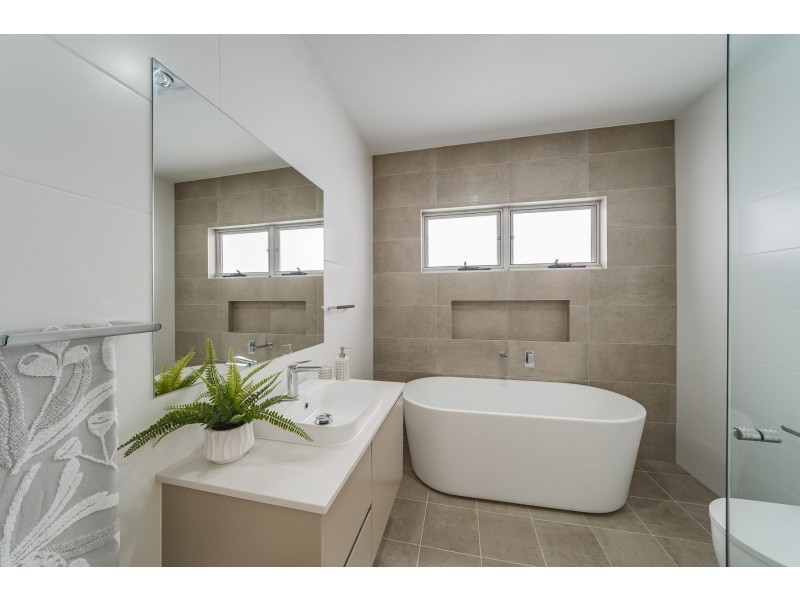 21A Loveday Street, Oran Park NSW 2570