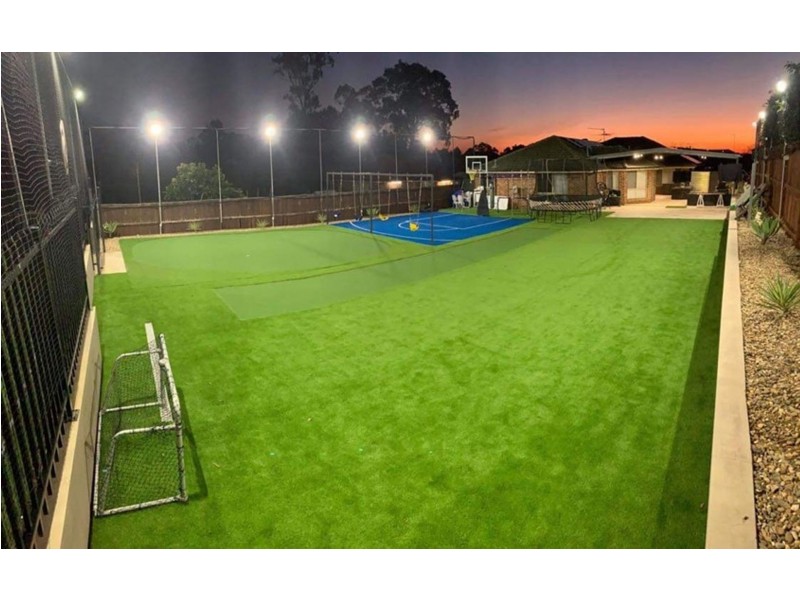 18 Woolshed Place, Currans Hill NSW 2567