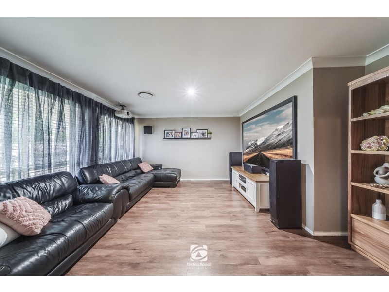 18 Woolshed Place, Currans Hill NSW 2567