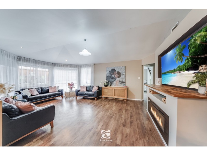 18 Woolshed Place, Currans Hill NSW 2567