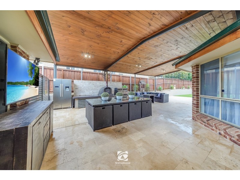 18 Woolshed Place, Currans Hill NSW 2567