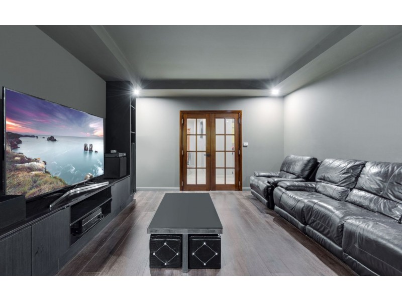 60 Cogrington Drive, Harrington Park NSW 2567