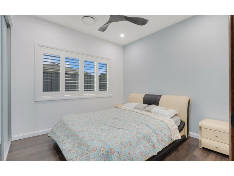 60 Cogrington Drive, Harrington Park NSW 2567