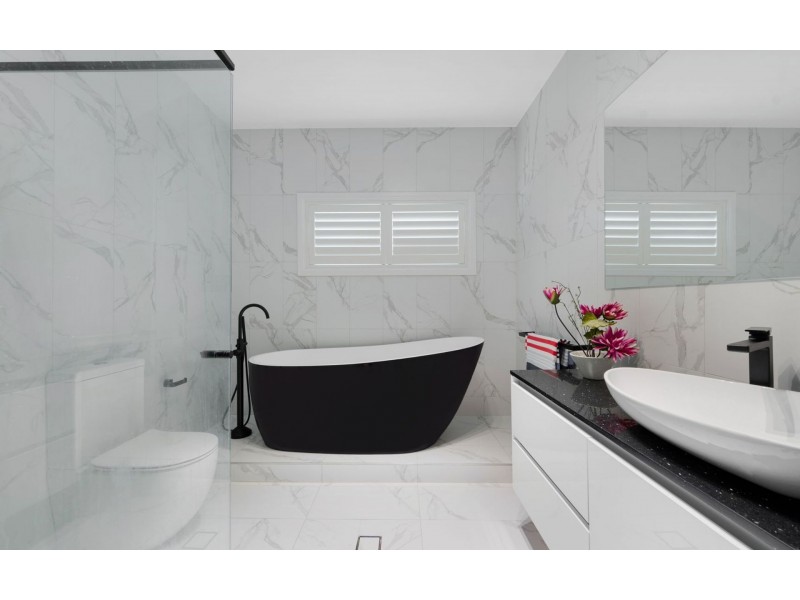 60 Cogrington Drive, Harrington Park NSW 2567