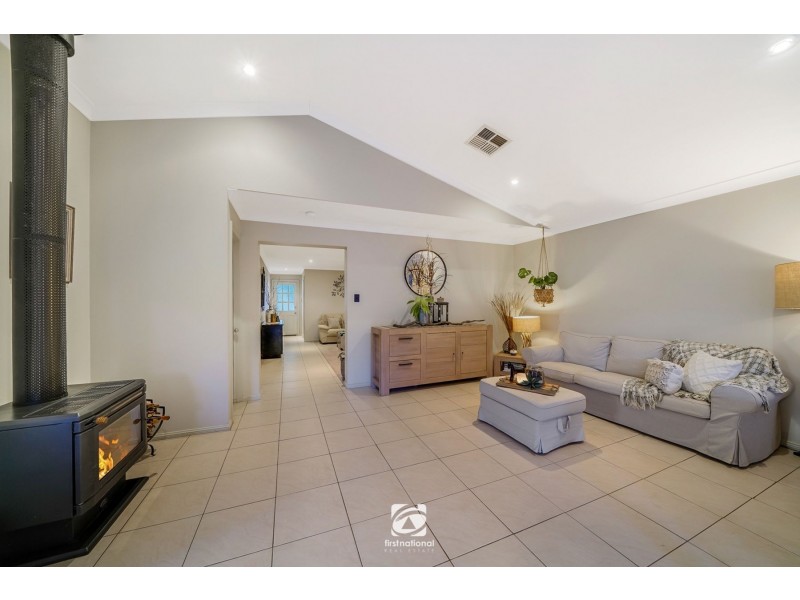 27 Tristania Street, Mount Annan NSW 2567