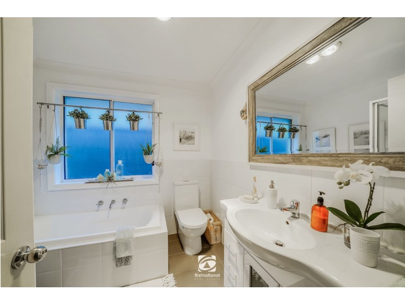 27 Tristania Street, Mount Annan NSW 2567