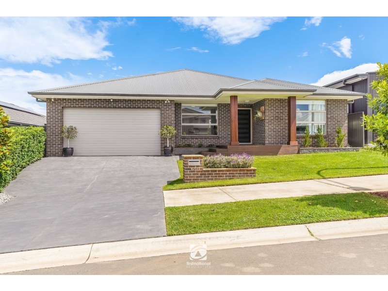 120 Donovan Boulevard, Gregory Hills NSW 2557